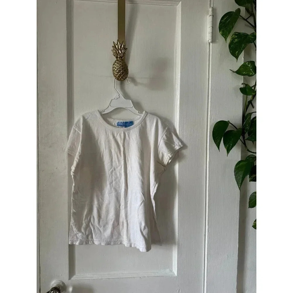 French Toast size 16 white small top